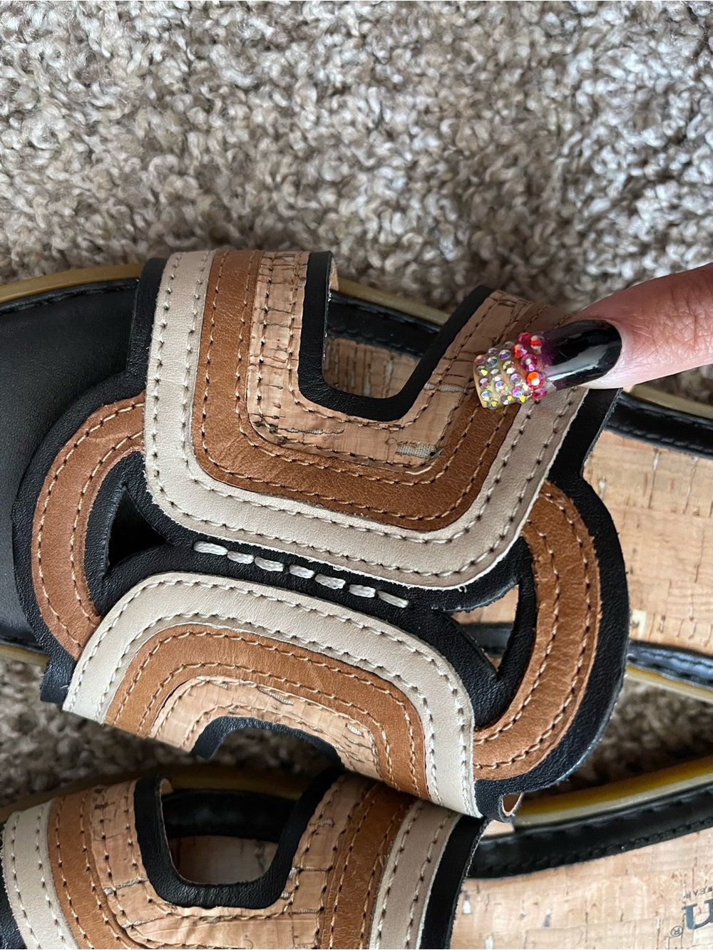 Born sandals - Picture 5 of 6
